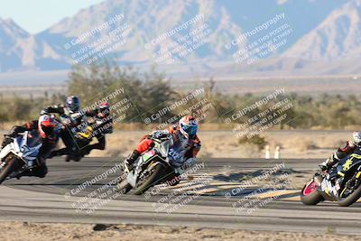 media/Dec-07-2025-CVMA (Sun) [[3e7d2de5dc]]/Race 18-Formula Twins-Formula 40 UL/